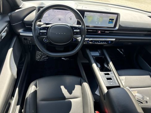 Used 2024 Hyundai Ioniq 6 SEL RWD image 7