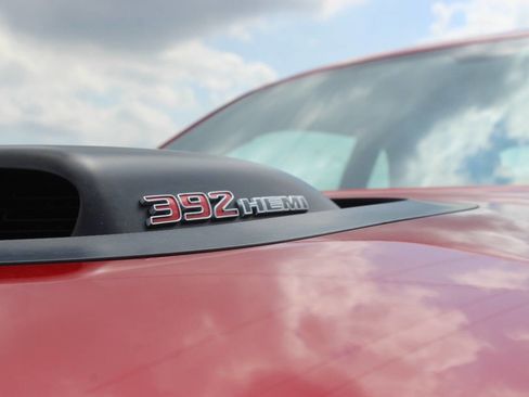 Used 2019 Dodge Challenger R/T Scat Pack w/ Shaker Package RWD image 19