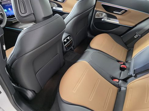 New 2026 Mercedes-Benz E 53 AMG e 4MATIC Sedan image 12