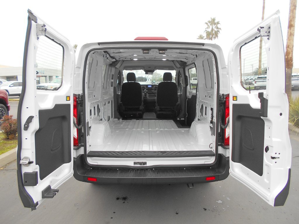 Used 2025 Ford Transit 250 Low Roof w/ Exterior Upgrade Package RWD image 6