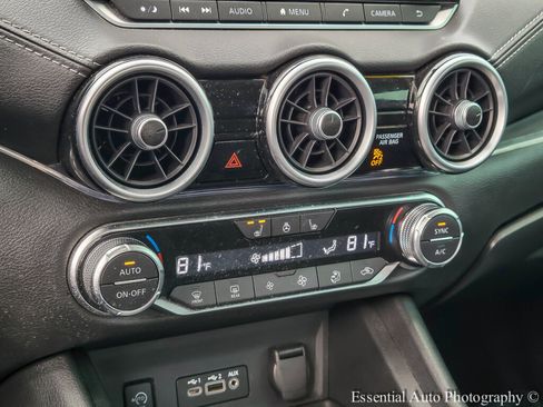 Used 2024 Nissan Sentra SV w/ All-Weather Package image 23