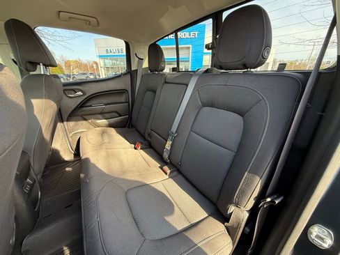 Used 2017 Chevrolet Colorado LT w/ LT Convenience Package image 24