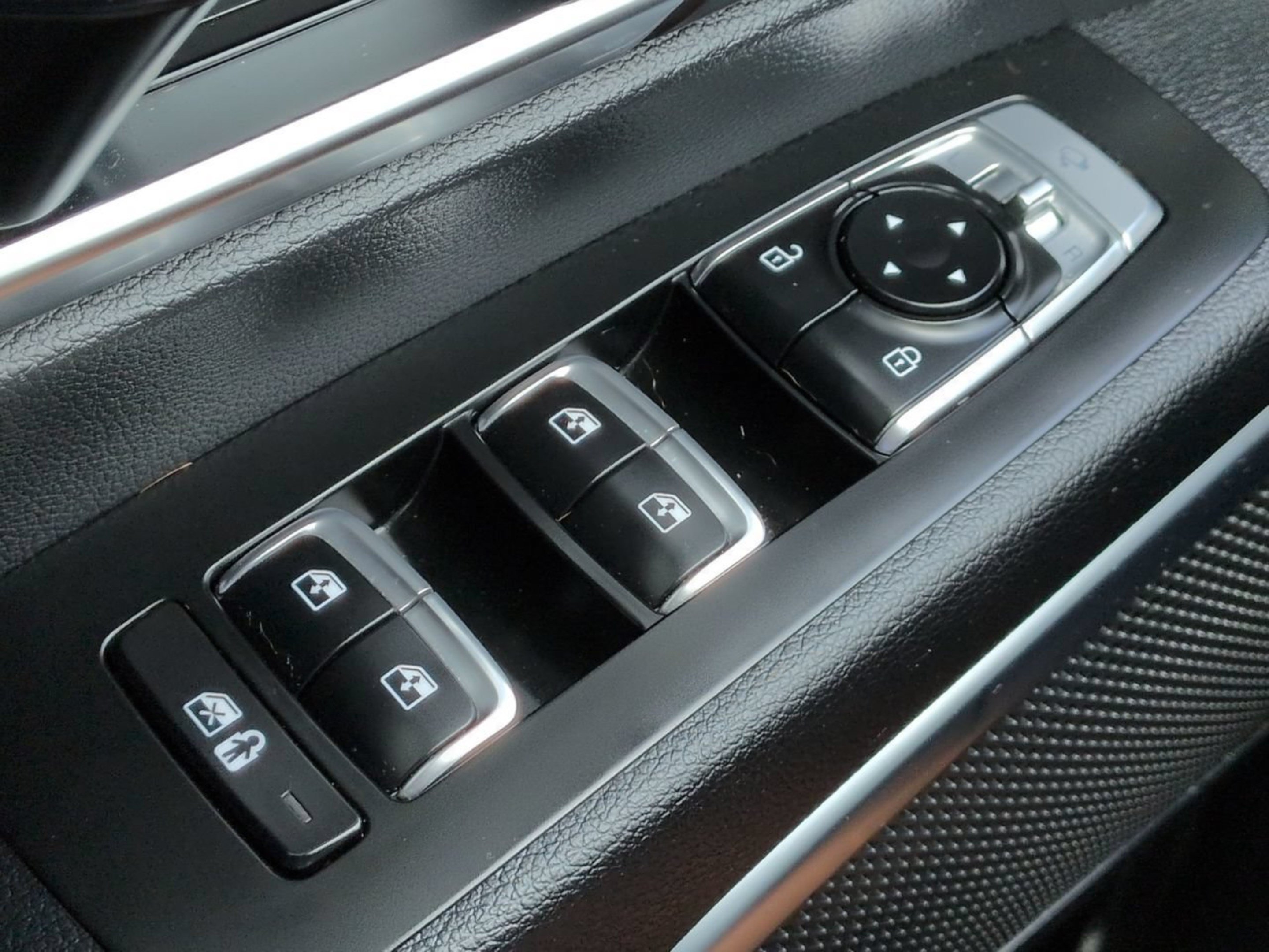 Certified 2024 Kia Telluride SX Prestige AWD/4WD image 31