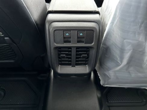 New 2025 Ford Bronco Badlands image 22