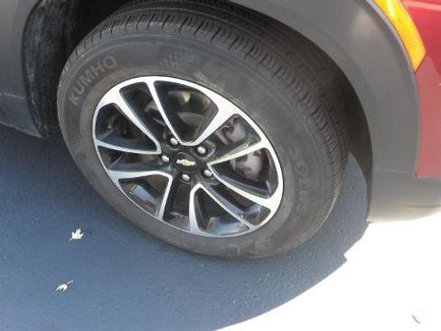 Used 2024 Chevrolet TrailBlazer LT image 8