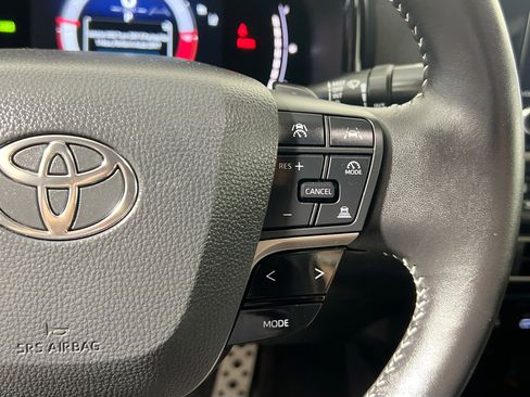 Used 2026 Toyota Camry SE w/ Convenience Package FWD image 19