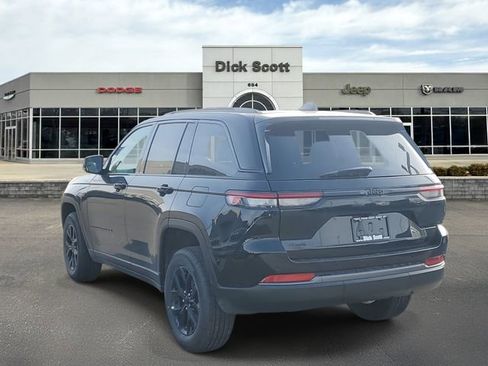 New 2026 Jeep Grand Cherokee Altitude AWD/4WD image 3