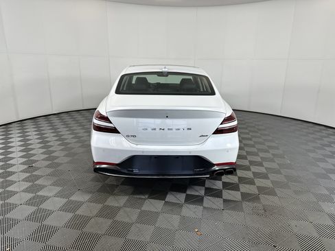 Used 2022 Genesis G70 2.0T w/ Prestige Package image 9