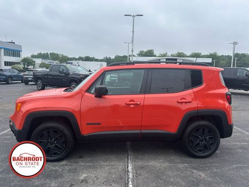Used 2019 Jeep Renegade Sport AWD/4WD image 8