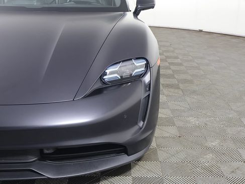 Used 2023 Porsche Taycan 4S AWD/4WD image 17