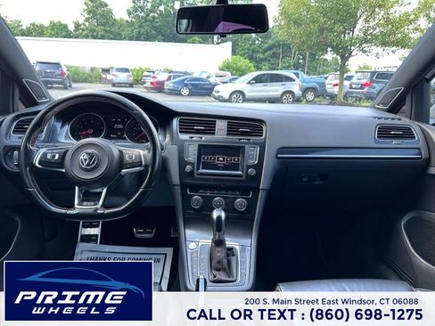 Used 2015 Volkswagen GTI SE w/ Lighting Package (SEL) FWD image 18