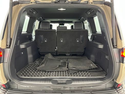 Used 2024 Lexus GX 550 AWD/4WD image 46