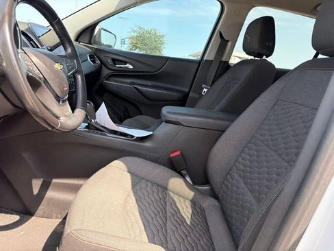 Used 2020 Chevrolet Equinox LT FWD image 20