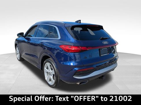 New 2025 Audi Q5 Prestige image 5