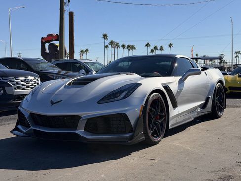 Used 2019 Chevrolet Corvette ZR1 image 1
