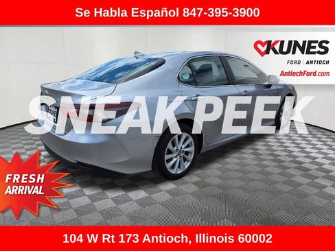 Used 2023 Toyota Camry LE FWD image 9