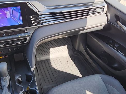 Certified 2025 Toyota Camry LE FWD image 6