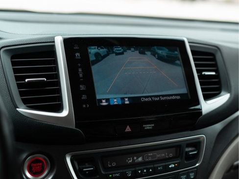 Used 2017 Honda Pilot EX-L image 16