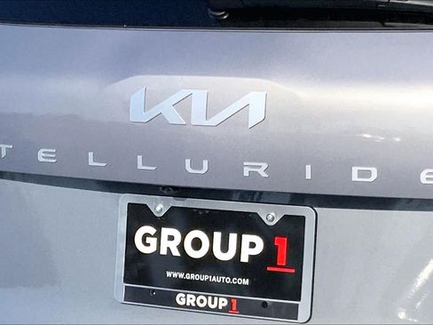 Used 2025 Kia Telluride S AWD/4WD image 27