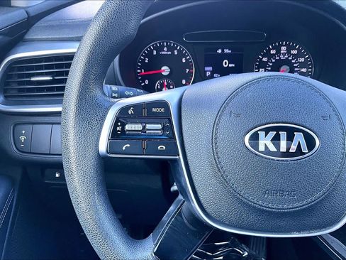Used 2019 Kia Sorento L FWD image 23