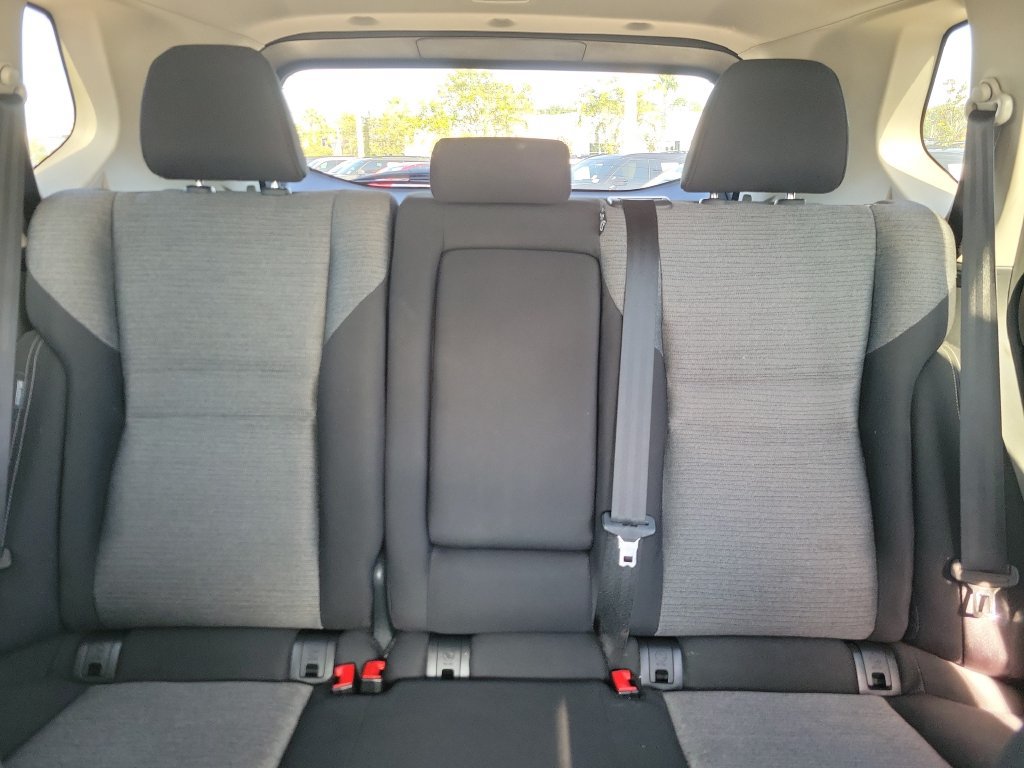 Certified 2022 Nissan Rogue SV AWD/4WD image 18