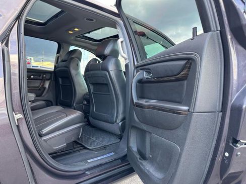 Used 2015 GMC Acadia Denali image 18