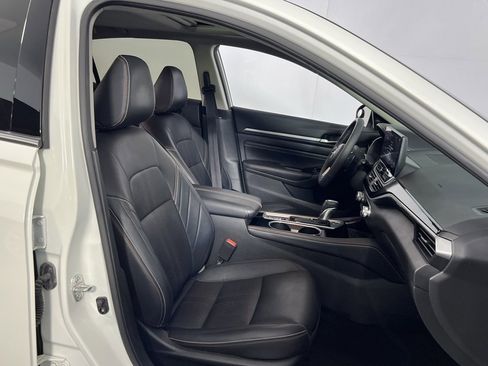 Used 2023 Nissan Altima 2.0 SR image 31