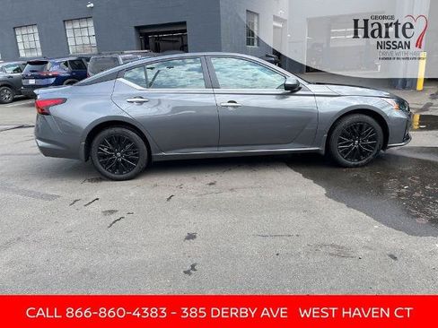 Certified 2025 Nissan Altima 2.5 SV w/ SV Special Edition Package AWD/4WD image 3