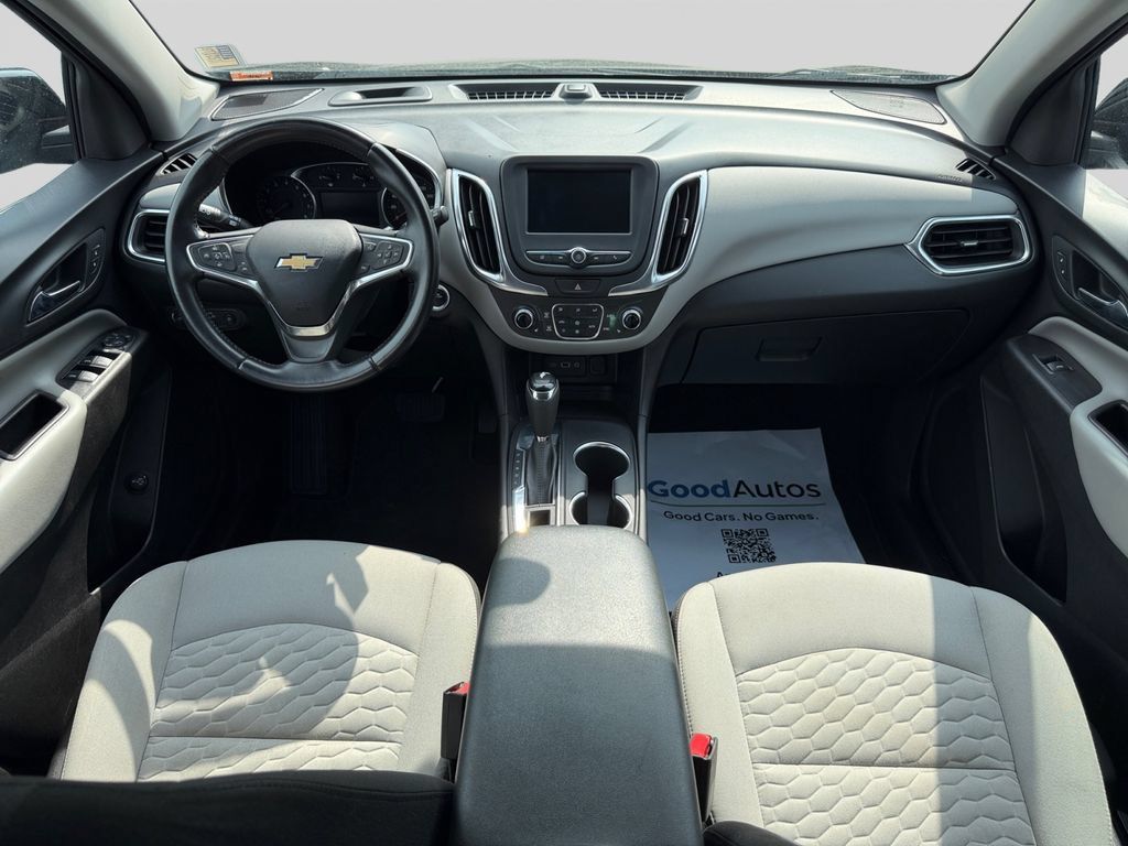 Used 2021 Chevrolet Equinox LT w/ Driver Convenience Package FWD image 16