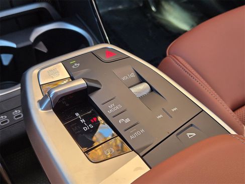 New 2026 BMW X2 xDrive28i w/ Technology Package image 22