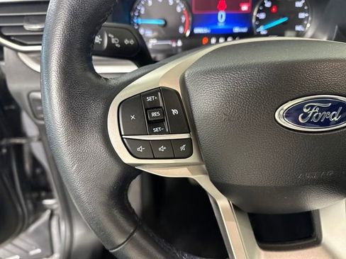 Used 2022 Ford Explorer XLT w/ Equipment Group 202A image 15