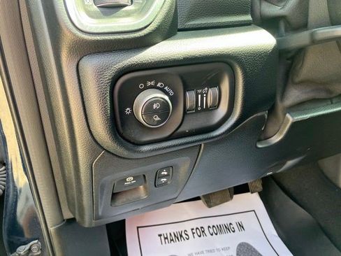 Used 2021 RAM 1500 Laramie AWD/4WD image 16