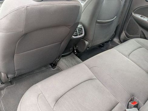 Used 2024 Chevrolet Malibu LT image 25