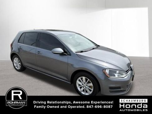 Used 2016 Volkswagen Golf S FWD image 3