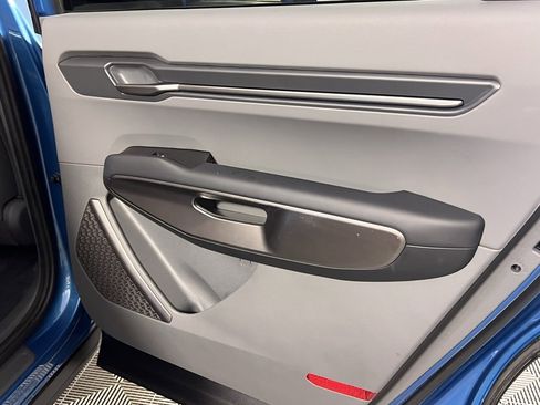 Used 2024 Kia EV9 Wind image 30