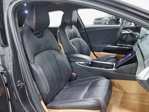 Used 2022 Lucid Air Grand Touring image 33