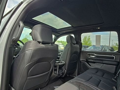 New 2026 RAM 1500 Big Horn AWD/4WD image 13