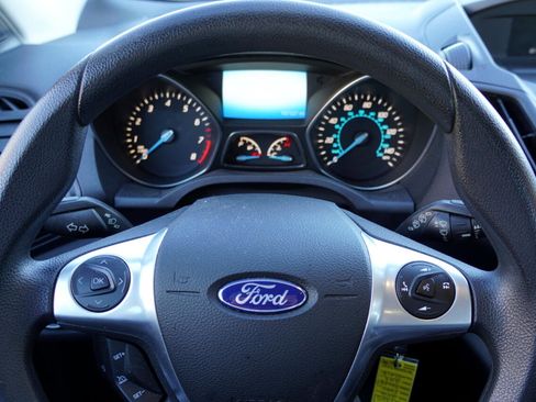 Used 2016 Ford Escape S image 18