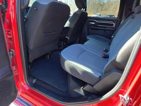 Used 2024 RAM 2500 Big Horn w/ Bed Utility Group image 23