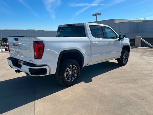 Certified 2025 GMC Sierra 1500 AT4 image 6