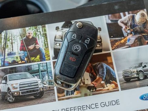 Used 2015 Ford F150 XLT w/ Equipment Group 302A Luxury image 47