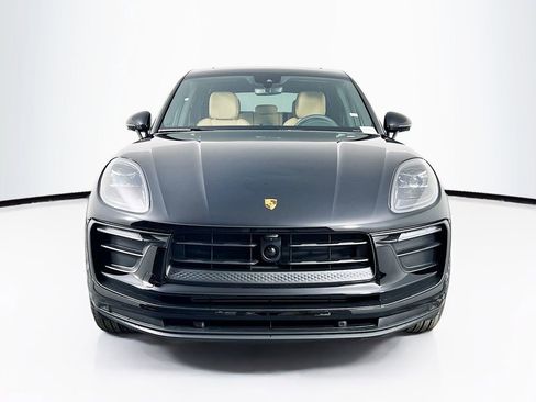 New 2026 Porsche Macan image 6