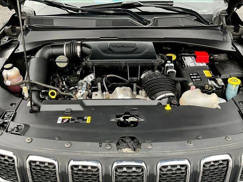 Used 2024 Jeep Compass Latitude image 15