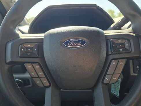 Used 2015 Ford F150 XLT w/ Trailer Tow Package AWD/4WD image 28