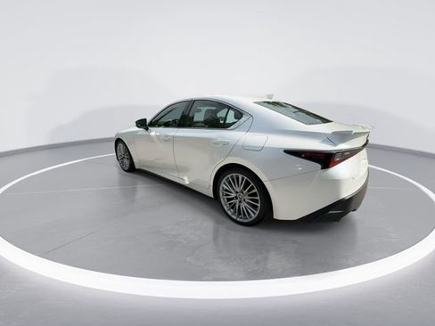 Used 2022 Lexus IS 300 w/ Premium Package RWD image 6
