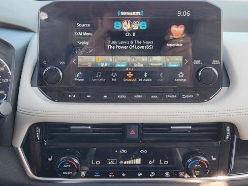 Certified 2023 Nissan Rogue SL w/ SL Premium Package FWD image 12