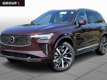 New 2026 Volvo XC90 B5 Core w/ Protection Package Premier