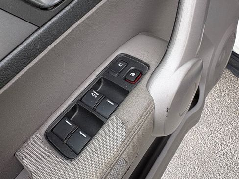 Used 2007 Honda CR-V EX-L image 10
