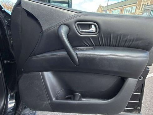 Used 2021 Nissan Armada SV image 18