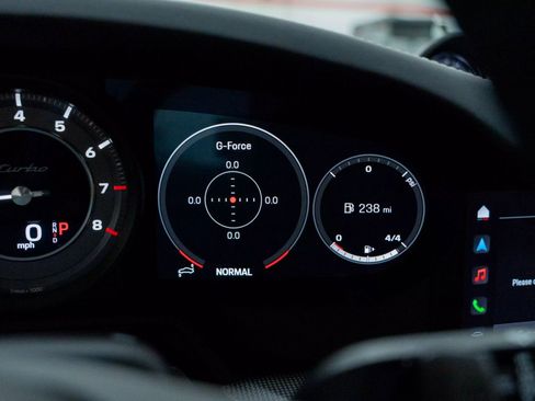 Used 2022 Porsche 911 Turbo image 38